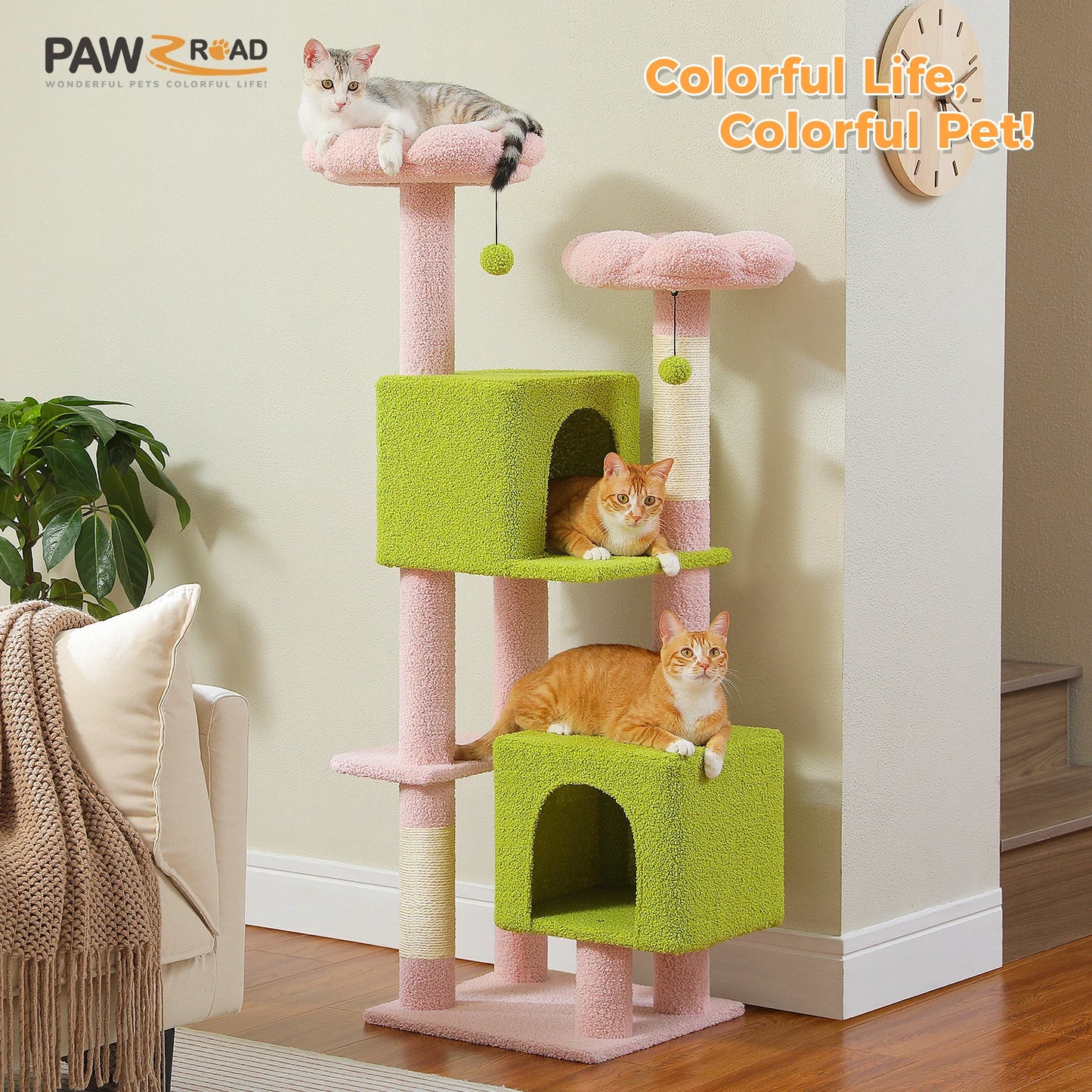 Arbre à chat cactus de 133 cm pour chats d’intérieur avec 2 perchoirs rembourrés, 2 condos douillets, 2 poteaux à griffer en sisal et pompons suspendus remplaçables – aire de jeux multi-chats peu encombrante.