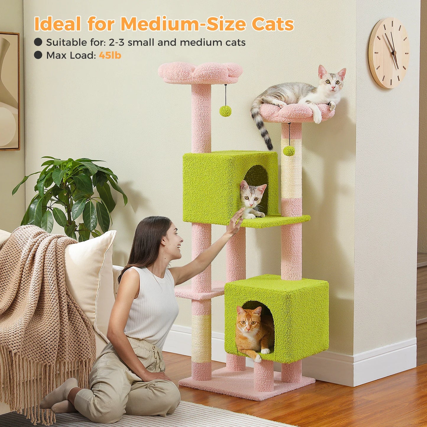 Arbre à chat cactus de 133 cm pour chats d’intérieur avec 2 perchoirs rembourrés, 2 condos douillets, 2 poteaux à griffer en sisal et pompons suspendus remplaçables – aire de jeux multi-chats peu encombrante.