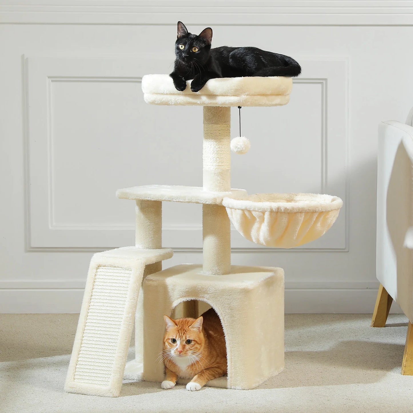 Tour pour chat réglable à 5 niveaux, du sol au plafond, avec poteaux à griffer en sisal, hamac en peluche et jouet suspendu – Design moderne en forme de cactus pour les jeux d'intérieur de plusieurs chats
