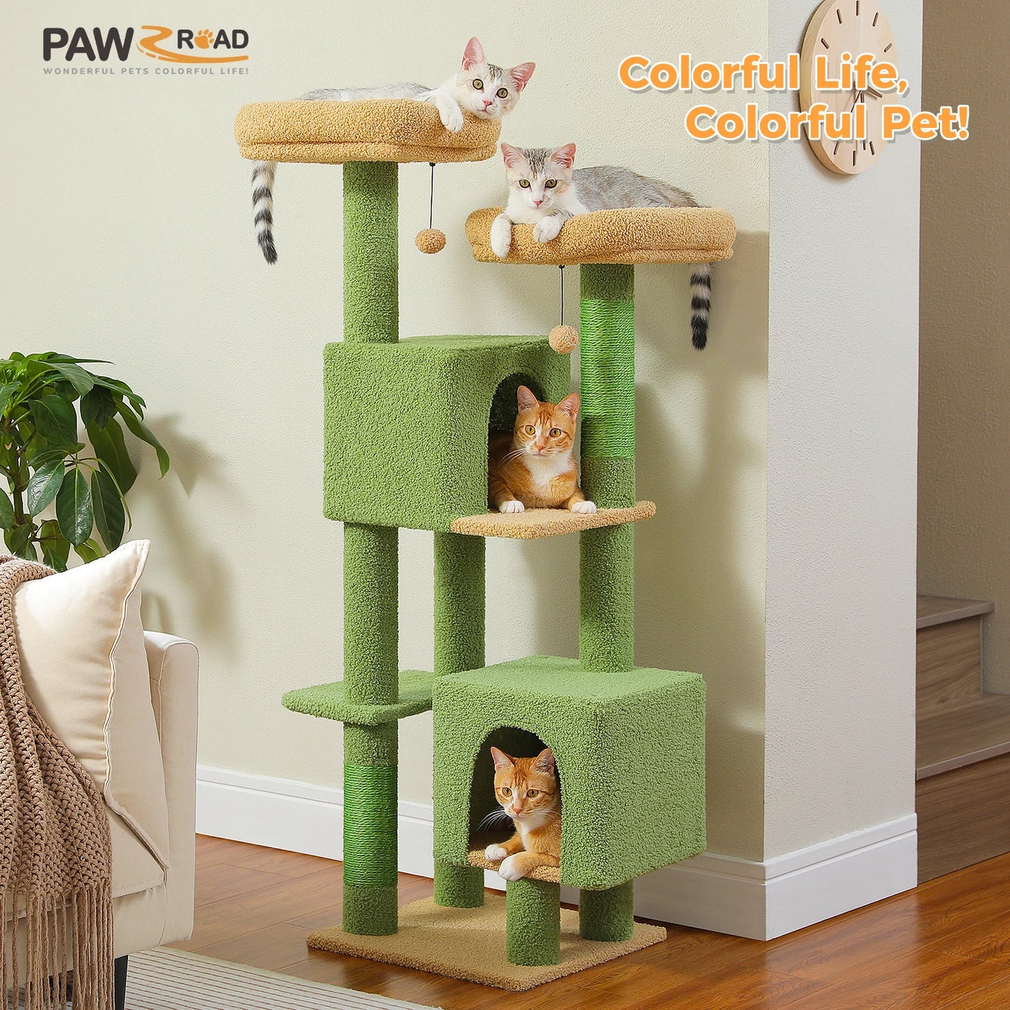 Arbre à chat cactus de 133 cm pour chats d’intérieur avec 2 perchoirs rembourrés, 2 condos douillets, 2 poteaux à griffer en sisal et pompons suspendus remplaçables – aire de jeux multi-chats peu encombrante.