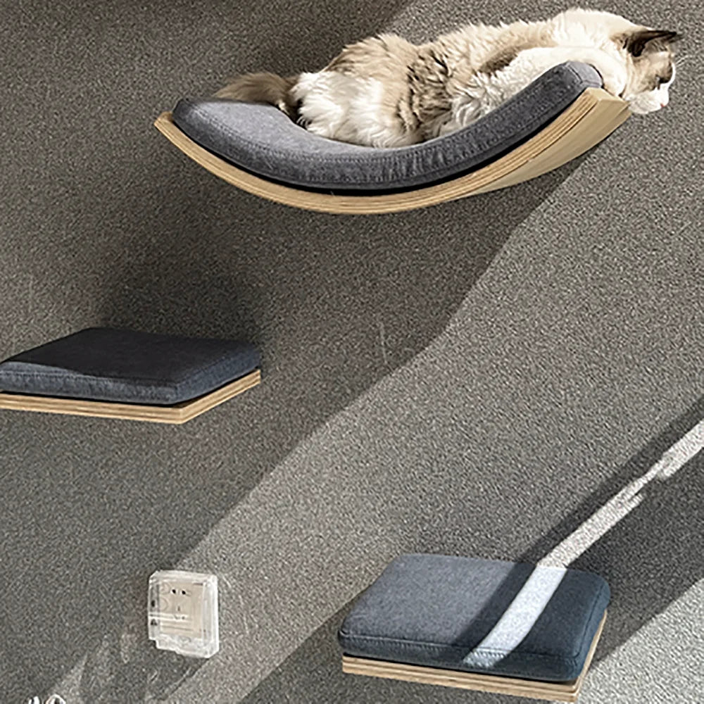 Arbre à chat en bois mural avec perchoirs flottants, poteaux à griffer en sisal, hamac, marches et échelle – Aire de jeux verticale pour chat peu encombrante