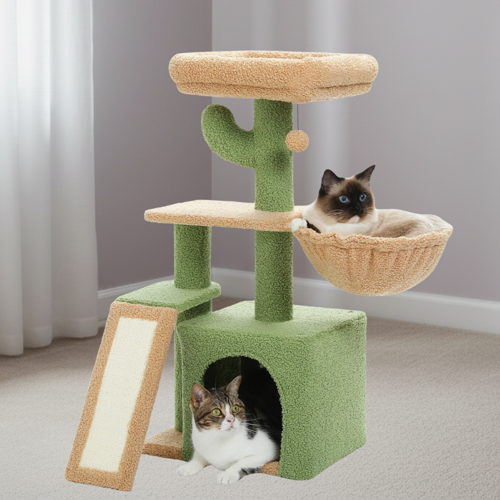 Arbre à chat moderne avec motif floral